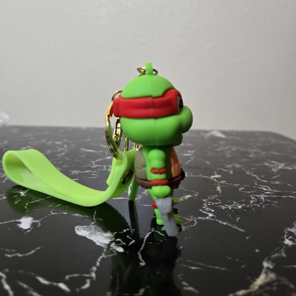 🍒🍒 TMNT Ralph Keychain - Picture 5 of 11